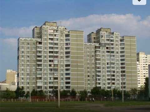 квартира за адресою Ревуцького вул., 11-Г