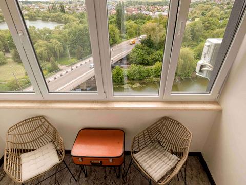 квартира за адресою Степана Бандери вул., 1е