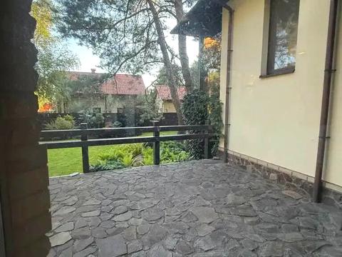 дом по адресу пгт. Обуховка, кленова