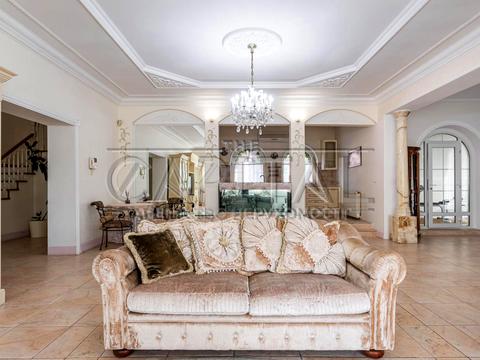 будинок за адресою смт. Козин, Старокиївська вул., 13/12