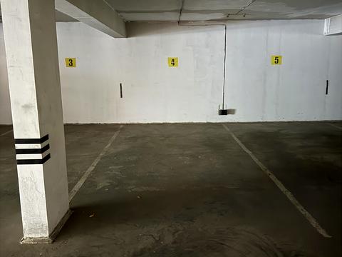 паркоместо по адресу Ковпака ул., 17
