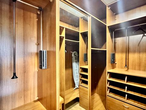 будинок за адресою Крутогірна вул., 52