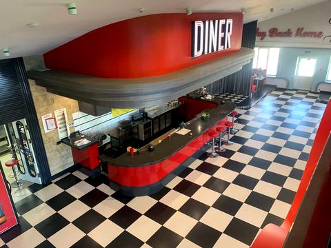 коммерческая по адресу гвардійська, 1