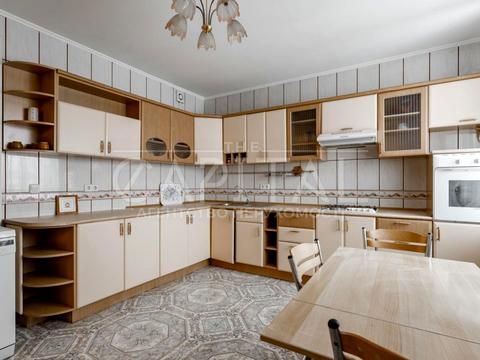 дом по адресу Київська ул.