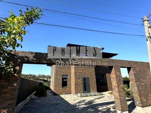 будинок за адресою Соборна вул. ()