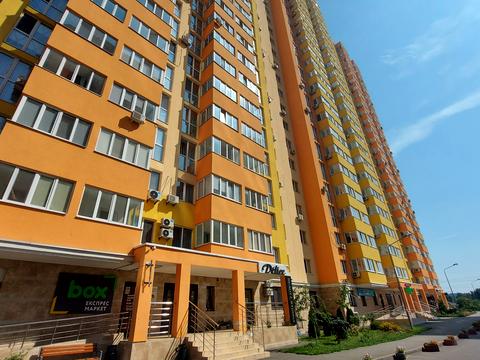 квартира за адресою Сім'ї Кульженків вул. (Петра Дегтяренка), 37