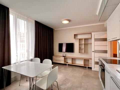 квартира по адресу Салютная ул., 2