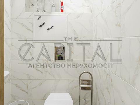 комерційна за адресою Шота Руставелі вул., 40/10