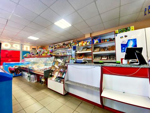 коммерческая по адресу Строителей бульв., 11