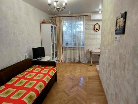 квартира за адресою Космонавтів вул., 18