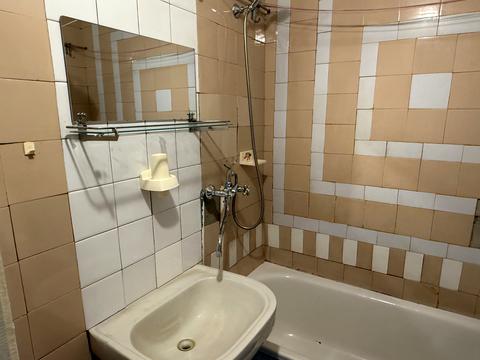 квартира за адресою Автозаводська вул., 89-А