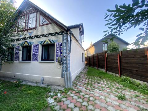 будинок за адресою Лісова вул.