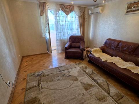 квартира за адресою Злуки просп., 3-Б