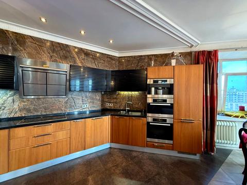 квартира за адресою Почайнинська вул., 70