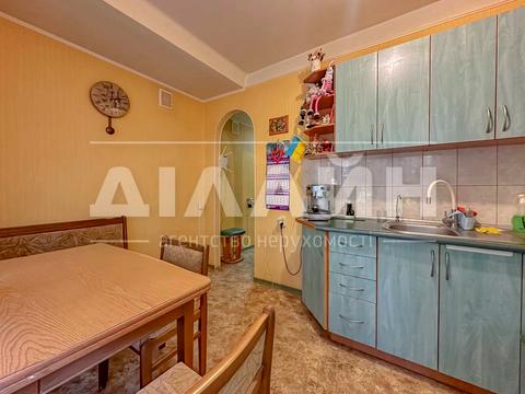 квартира за адресою Козака Бабури вул. (Жукова), 18