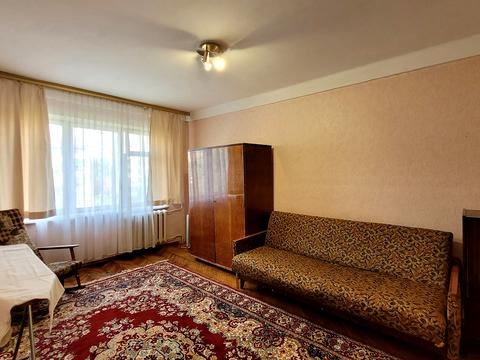 квартира за адресою Космічна вул., 3