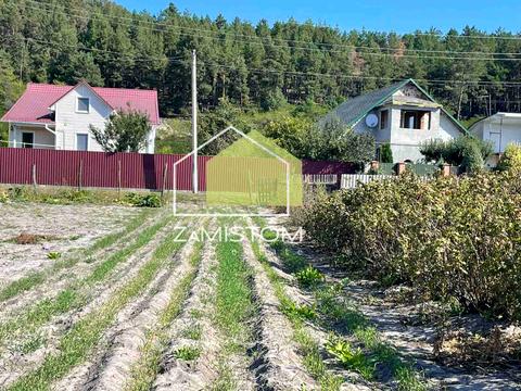 участок по адресу Мира ул., 4