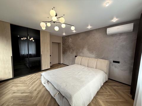 квартира за адресою Василя Сліпака вул. (Чайковського), 5