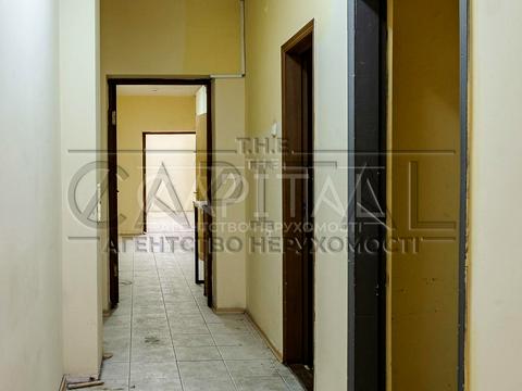 комерційна за адресою Володимира Івасюка просп. (Героїв Сталінграду), 20-А