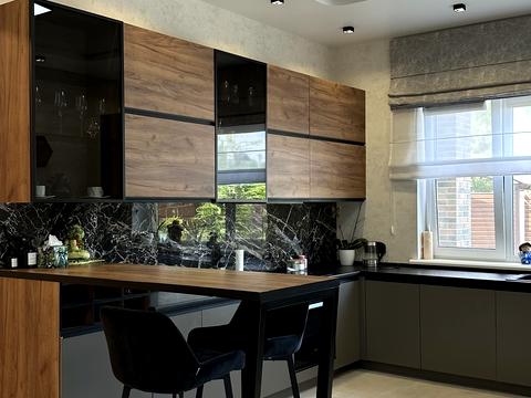 будинок за адресою Абрикосова вул.