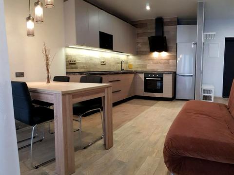 квартира за адресою Дніпровська набережна вул., 16-Д