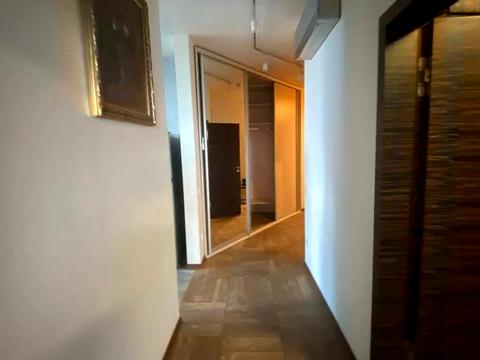 квартира за адресою Дніпровська набережна вул., 1