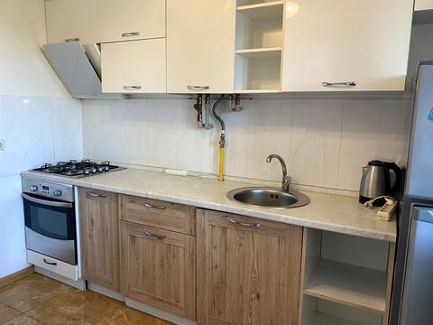 квартира за адресою Волошкова вул., 42/2