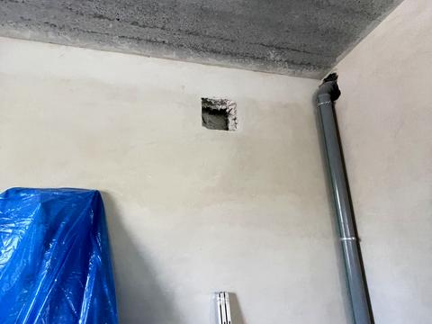 комерційна за адресою Боголюбова вул., 27а
