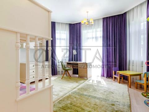 будинок за адресою смт. Козин, Миру вул., 92