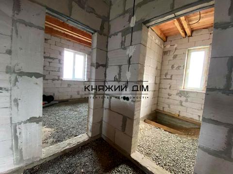 будинок за адресою Польова