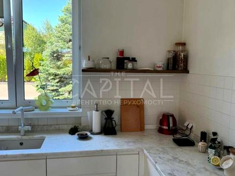 будинок за адресою Фастівський район