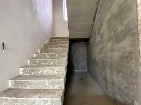 будинок за адресою Антонія Михайловського вул.