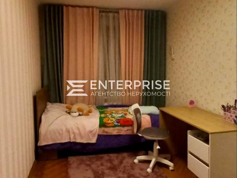 квартира за адресою Зодчих вул., 78