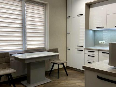 квартира за адресою Пантелеймона Куліша вул., 20