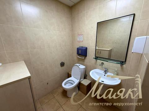 коммерческая по адресу Большая Васильковская ул. (Красноармейская), 12