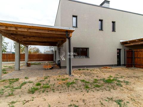 дом по адресу Тепла