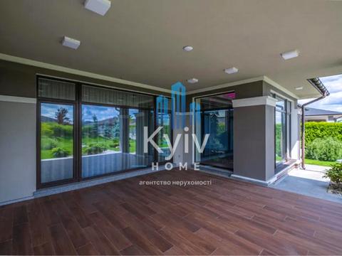 дом по адресу вул. Набережна