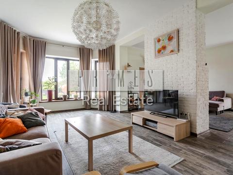 будинок за адресою Святкова вул., 13