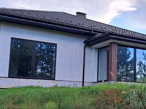 будинок за адресою пров. Каштановий