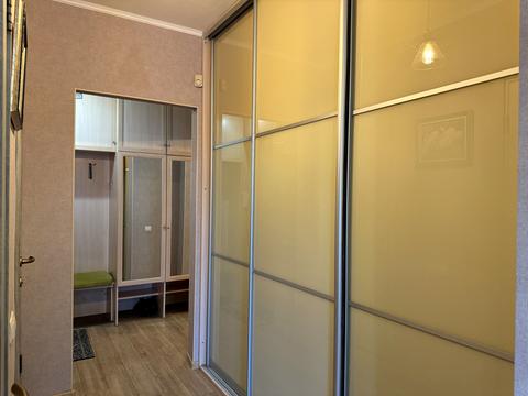 квартира по адресу Ревуцкого ул., 25