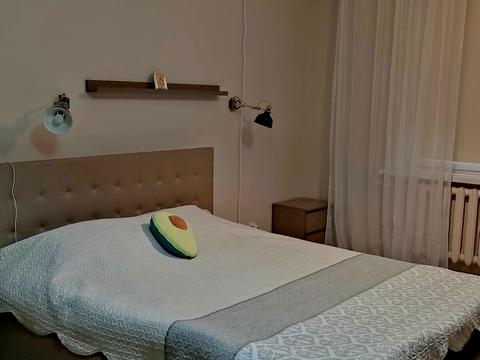 квартира за адресою Анни Ахматової вул., 28