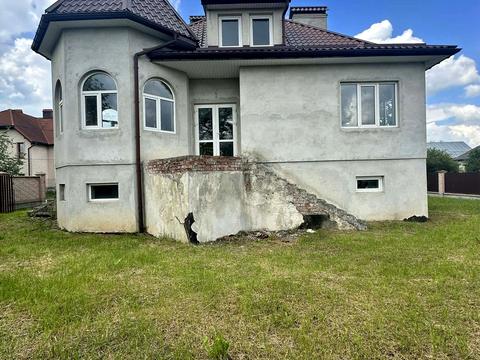 будинок за адресою Яблунева