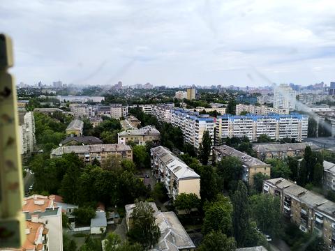 квартира за адресою Рея Бредбері вул., 2