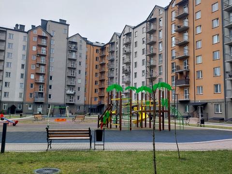 квартира за адресою Героев Крут, 10