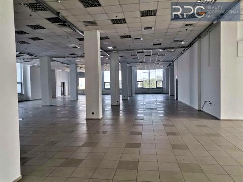 комерційна за адресою Степана Бандери просп. (Московський), 16Б
