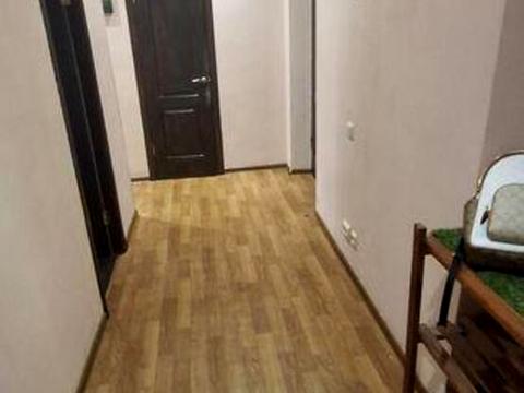 квартира за адресою Леоніда Каденюка просп. (Юрія Гагаріна), 10/2