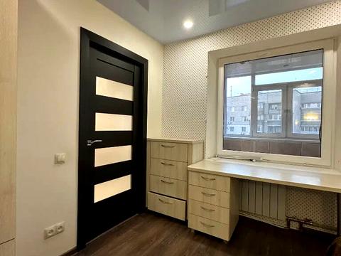 квартира за адресою Дніпро, житловий масив Тополя-2 вул., 10