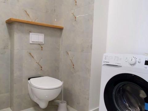 квартира за адресою Дніпровська набережна вул., 20-Б
