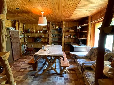 будинок за адресою Правди