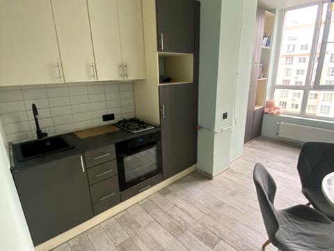 квартира за адресою Героїв Небесної Сотні просп., 30/2